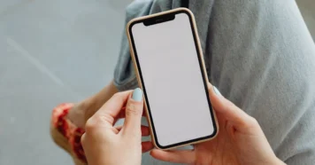 Quanto custa um iPhone 9? Descubra a verdade agora! Quanto custa um iPhone 9? Descubra a verdade agora!